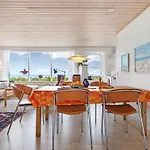 Nikolce - 500m From The Sea By Interhome