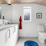 Nyaraló Nikolce - 500m From The Sea By Interhome *