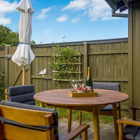 Vakantiehuis Nikolce - 500m From The Sea By Interhome