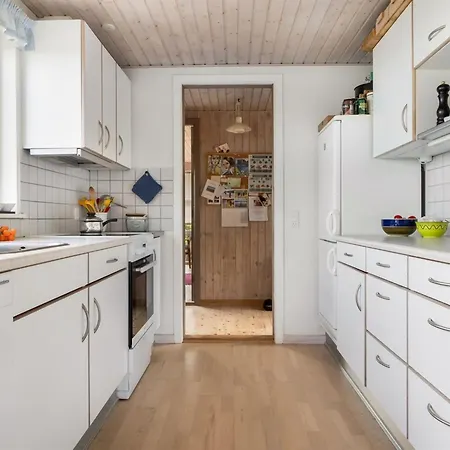 Nikolce - 500m From The Sea By Interhome Vakantiehuis