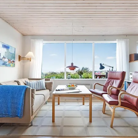 Vakantiehuis Nikolce - 500m From The Sea By Interhome